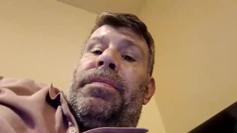 Snapshot of tyson2512 chatting on October 3, 6:38 pm tyson2512 online show from October 3, 6:38 pm