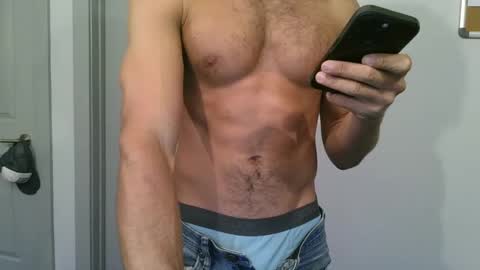 uhhuhyea online show from September 20, 12:02 am