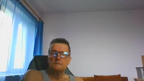 ulmeni4 online show from December 22, 12:23 pm