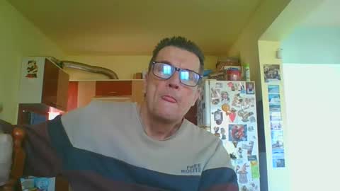 ulmeni7 online show from March 3, 7:59 am