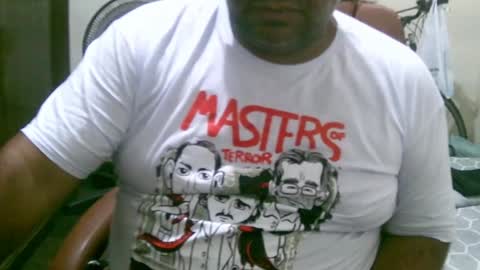 Snapshot of ulmo_br chatting on January 1, 5:01 am ulmo_br online show from January 1, 5:01 am