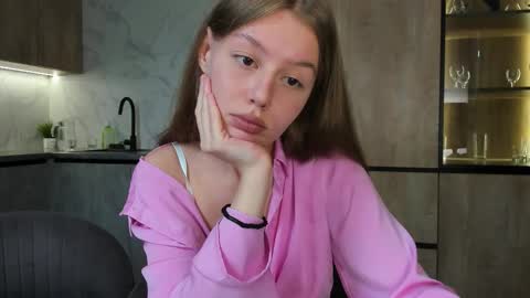 Melena online show from September 22, 7:45 am