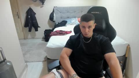 hi im mike tyson -  online show from September 14, 6:53 pm