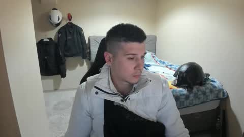 hi im mike tyson -  online show from March 30, 7:14 pm