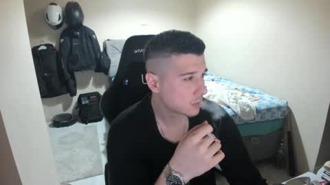 hi im mike tyson -  online show from April 16, 9:39 pm