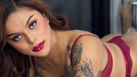 Lady tan online show from November 7, 8:11 pm