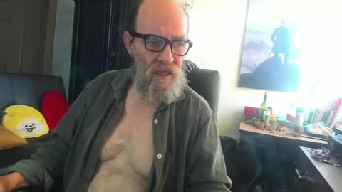 Uncle Hottie online show from June 1, 10:11 pm
