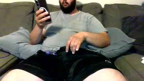 Snapshot of uncutbluecollarcock chatting on November 1, 10:47 am Uncut Rod online show from November 1, 10:47 am