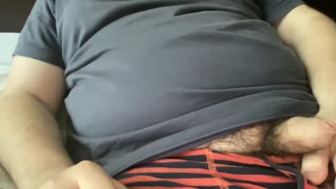 uncutdude321 online show from January 8, 8:06 am