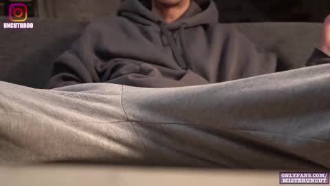 Snapshot of uncutgerman420 chatting on October 12, 7:49 pm Mister Uncut online show from October 12, 7:49 pm