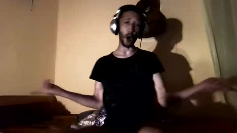 underguy19 online show from September 13, 8:55 pm