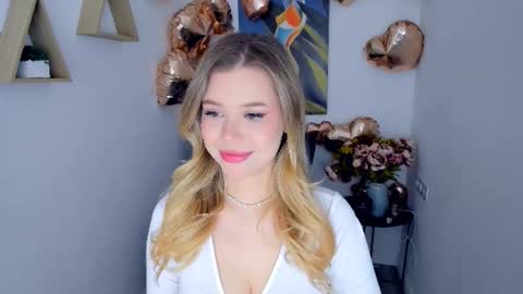 Alice online show from February 11, 7:39 pm