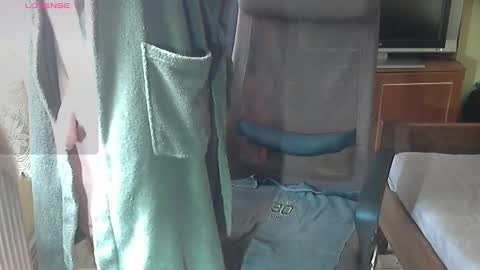 Snapshot of unnamedcock chatting on September 27, 8:45 am unnamedcock online show from September 27, 8:45 am