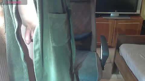 Snapshot of unnamedcock chatting on October 19, 9:03 am unnamedcock online show from October 19, 9:03 am