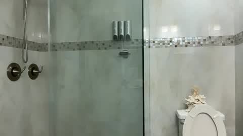 Stepbro online show from December 2, 2:32 am