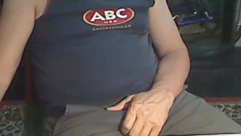 Freddie online show from February 5, 6:56 am