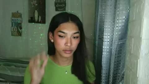 ur_dazzlingmorenaxx online show from November 20, 2:10 am