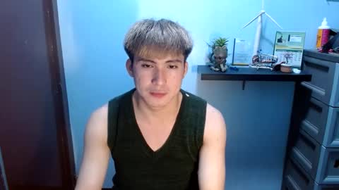 Snapshot of ur_jayqutee chatting on March 2, 3:59 pm Ur jayqutee online show from March 2, 3:59 pm