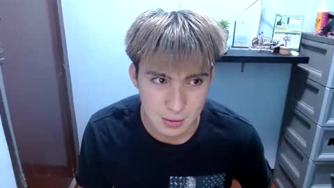 Snapshot of ur_jayqutee chatting on March 1, 12:34 pm Ur jayqutee online show from March 1, 12:34 pm