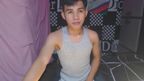 ur_shan21 online show from February 26, 5:27 pm