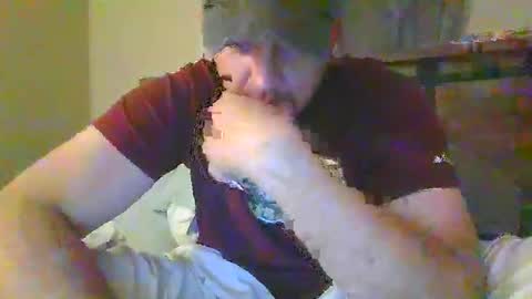 Snapshot of ur_zaddy4now chatting on December 9, 2:24 am ur_zaddy4now online show from December 9, 2:24 am