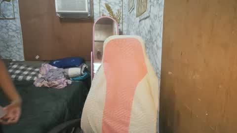 im yyour princess cherry online show from February 2, 5:15 am