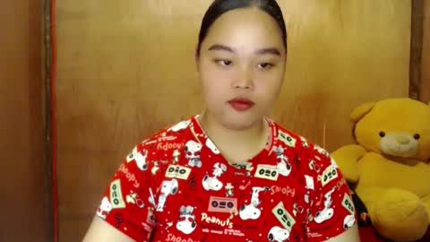 Snapshot of urasian_hotchix69 chatting on February 16, 7:37 am Lycah online show from February 16, 7:37 am