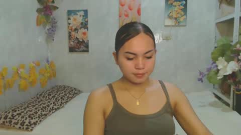 urasian_kat online show from June 4, 7:09 pm