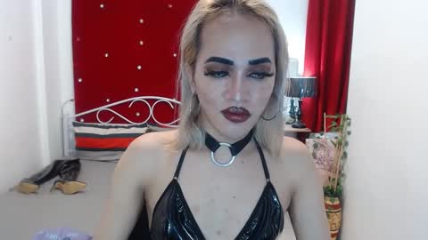 KENDALL online show from February 16, 3:59 pm