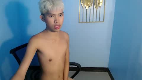 urcumjp online show from March 13, 9:51 pm