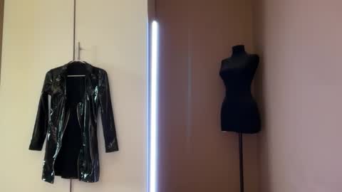 Margo online show from November 30, 10:00 am