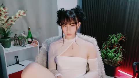 urfave_bbgirl online show from February 23, 1:13 pm