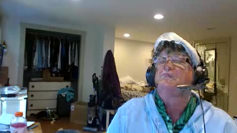 Snapshot of urfavteach50 chatting on October 2, 6:07 pm Gregor online show from October 2, 6:07 pm