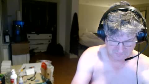 Snapshot of urfavteach50 chatting on December 13, 11:23 am Gregor online show from December 13, 11:23 am