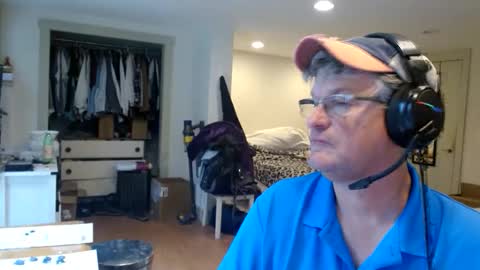 Snapshot of urfavteach50 chatting on October 16, 5:12 pm Gregor online show from October 16, 5:12 pm