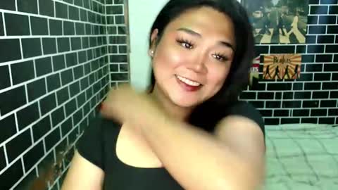 Snapshot of urgirl_dimple chatting on September 22, 8:51 am Dimple online show from September 22, 8:51 am