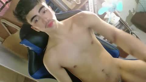 urguy_francis online show from May 19, 6:42 am