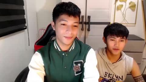 Ethan online show from March 25, 5:31 pm