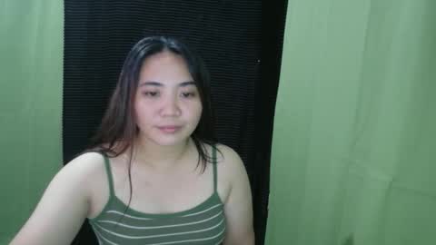 urhotjen online show from April 2, 6:54 am