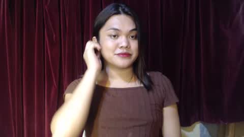 urhottie_bella online show from January 9, 2:06 am