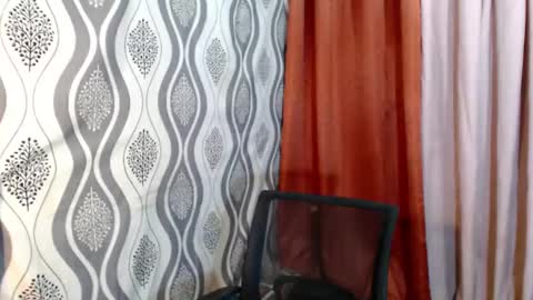urhunky_ivan online show from January 21, 6:02 pm