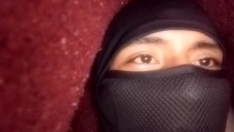 Uriel sgueme en ig  online show from December 18, 4:53 am