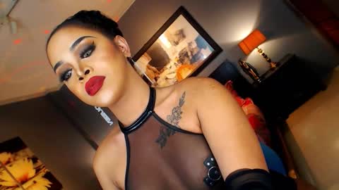 UrMajestyTyra online show from November 24, 4:55 am