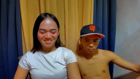 urslutty_mayie online show from February 21, 9:23 am