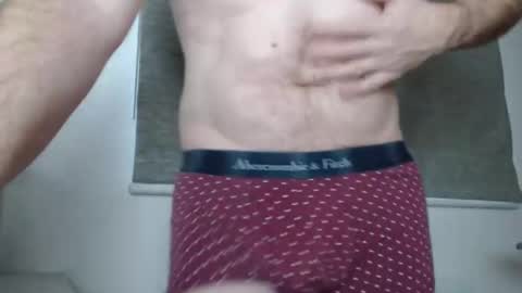 Snapshot of us5030 chatting on October 17, 4:44 pm US5030 online show from October 17, 4:44 pm