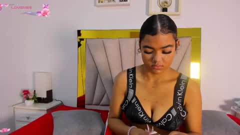 Snapshot of vahiolet_fuentes chatting on October 15, 3:10 am vahioleth online show from October 15, 3:10 am