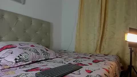 Vahiolet smith online show from September 10, 3:18 am