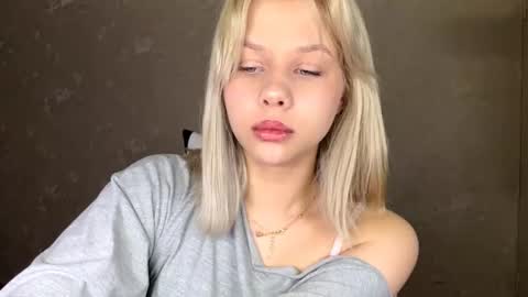 Olachka online show from November 28, 5:37 am