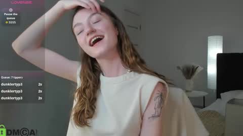Nora online show from May 14, 12:03 pm