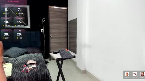 valentina_herrrera online show from May 20, 4:24 pm